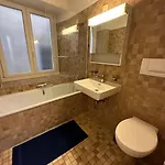 Cozy In Oldtown Zurich5 زيورخ