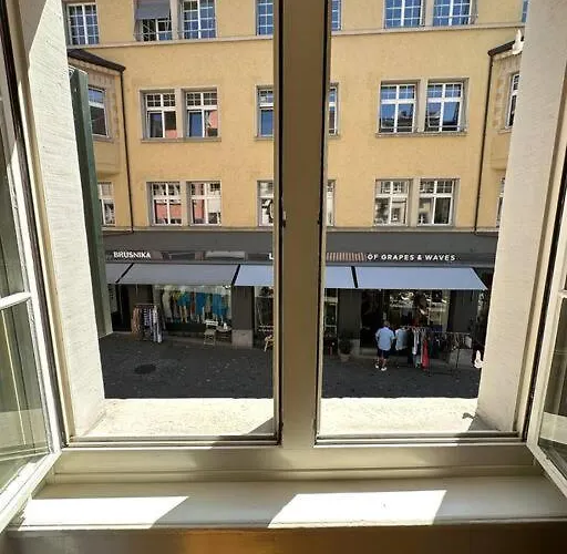 Cozy In Oldtown Zurich5 아파트