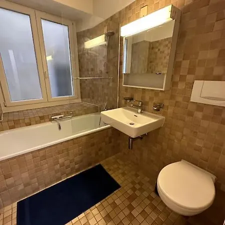 Cozy In Oldtown Zurich5 Zurique